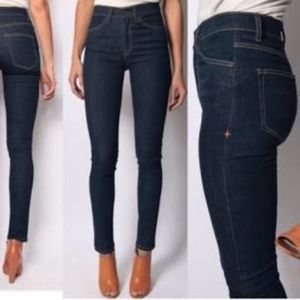 Imogene & Willie "Lucy" dark wash jeans. Stretch